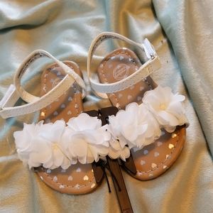 🍦NWT sandals
